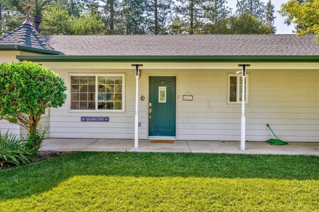 Acorn House - Charming House In Green Heaven With Pool Table With Lovely Backyard Oakhurst Exterior foto