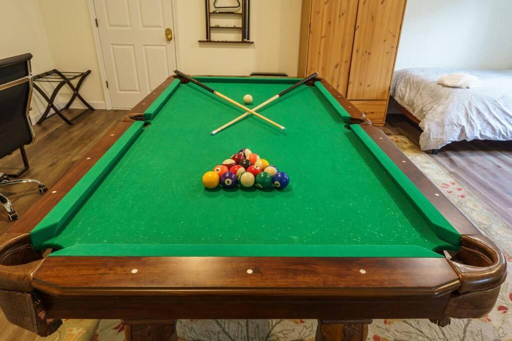 Acorn House - Charming House In Green Heaven With Pool Table With Lovely Backyard Oakhurst Exterior foto